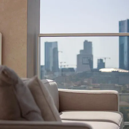 Modern Flat 16th Floor - Terrace With Skyline View Милан