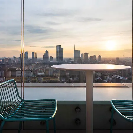Modern Flat 16th Floor - Terrace With Skyline View Милан