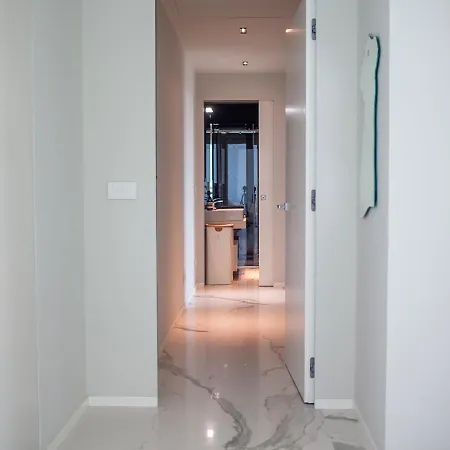 Modern Flat 16th Floor - Terrace With Skyline View * Милан