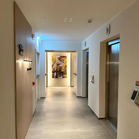 Апартаменты Modern Flat 16th Floor - Terrace With Skyline View Милан